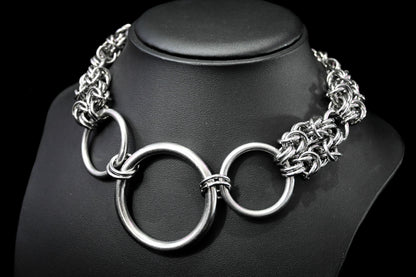 Cerberus Choker