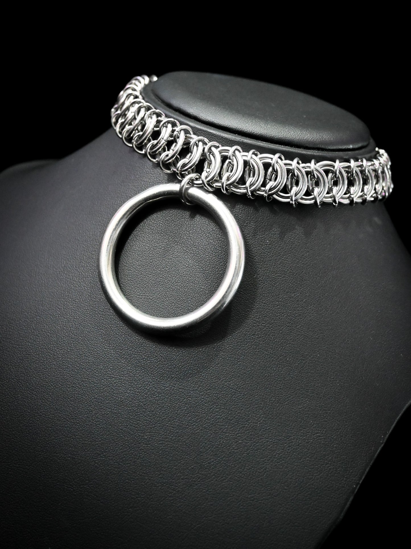 Sphinx Choker