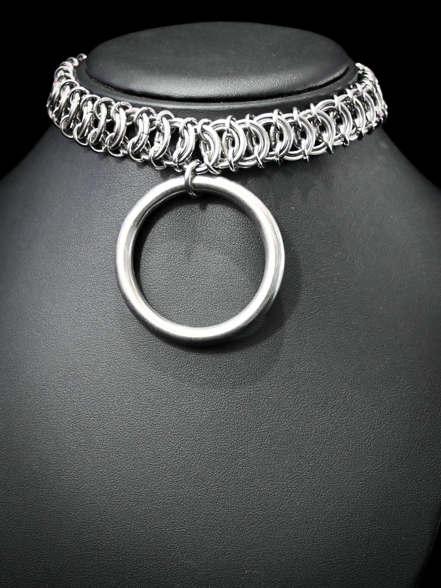 Sphinx Choker