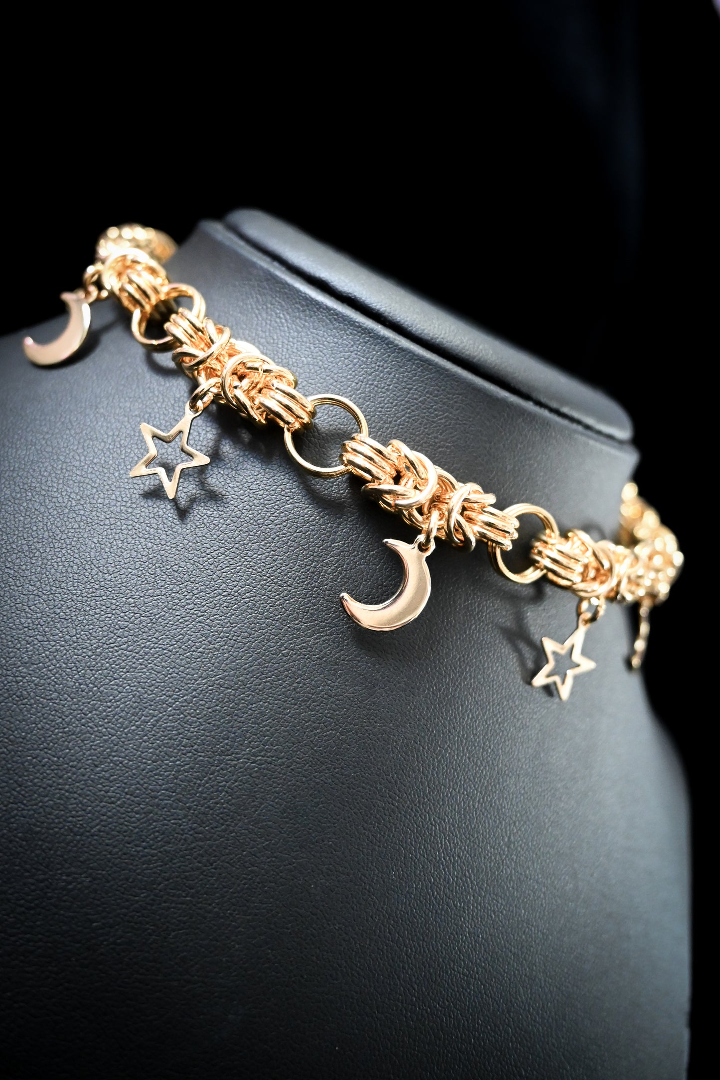 Elain Choker