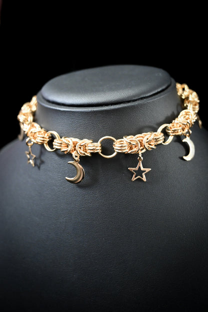 Elain Choker