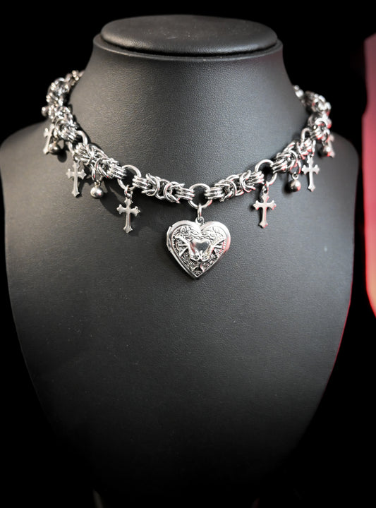 Illyrian Necklace